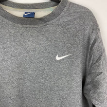 Load image into Gallery viewer, Nike crewneck