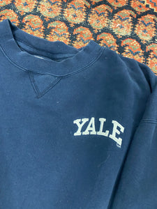 Vintage Embroidered Yale Crewneck - M