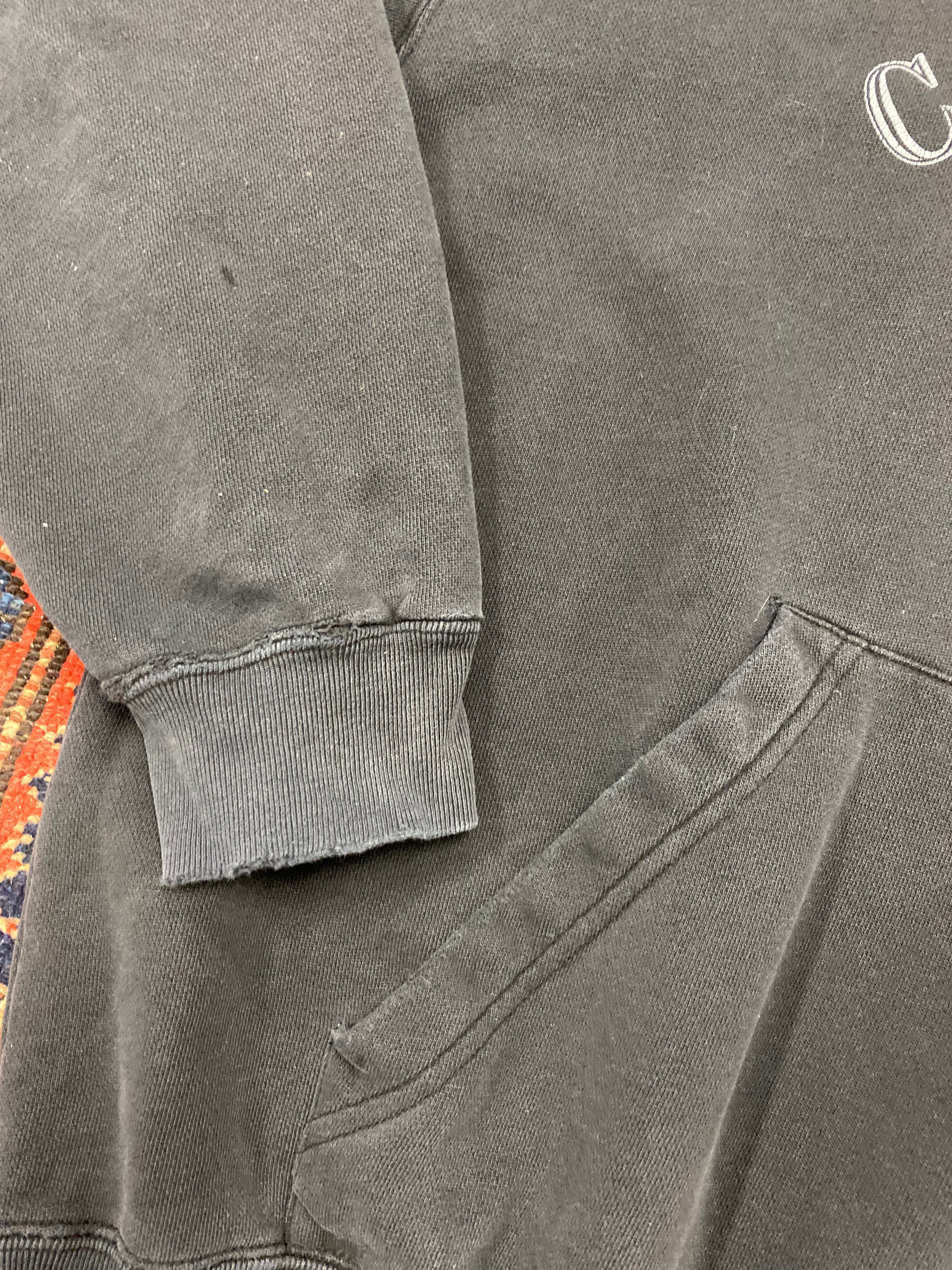 Vintage Faded Columbia Sportswear Hoodie - M