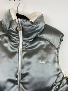 Reversible Nike puffer jacket - women’s M
