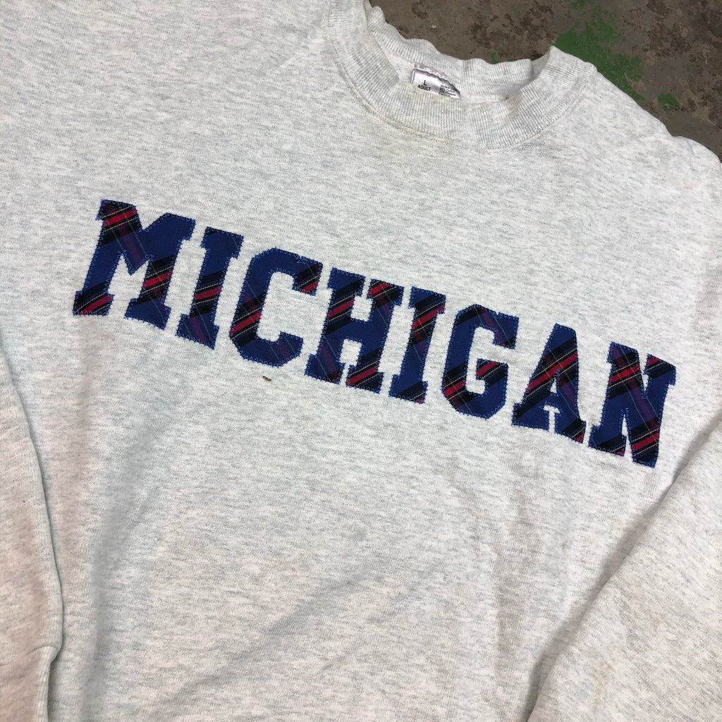 Heavy weight Michigan spell out