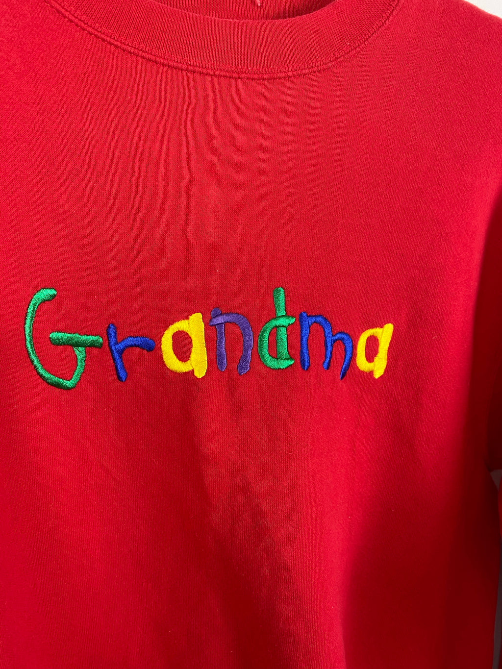 Embroidered Grandma crewneck - L