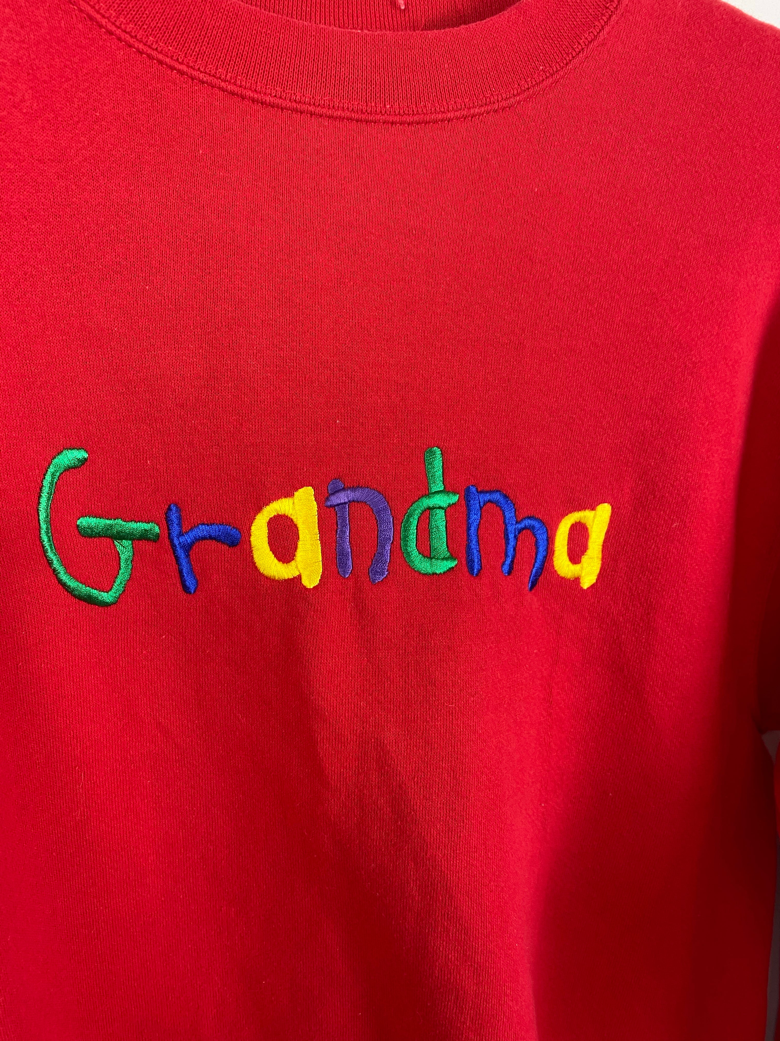 Embroidered Grandma crewneck - L