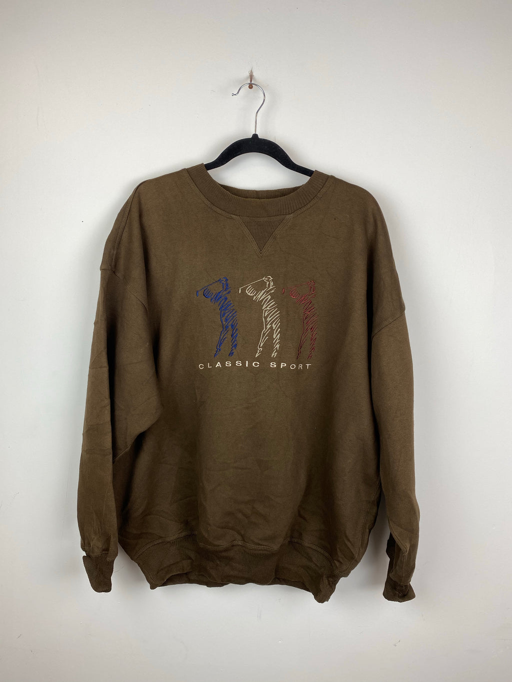 Embroidered classic sport golf crewneck