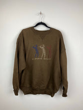 Load image into Gallery viewer, Embroidered classic sport golf crewneck