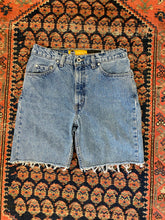 Load image into Gallery viewer, Vintage Levis Silvertab High Waisted Denim Shorts - 28in