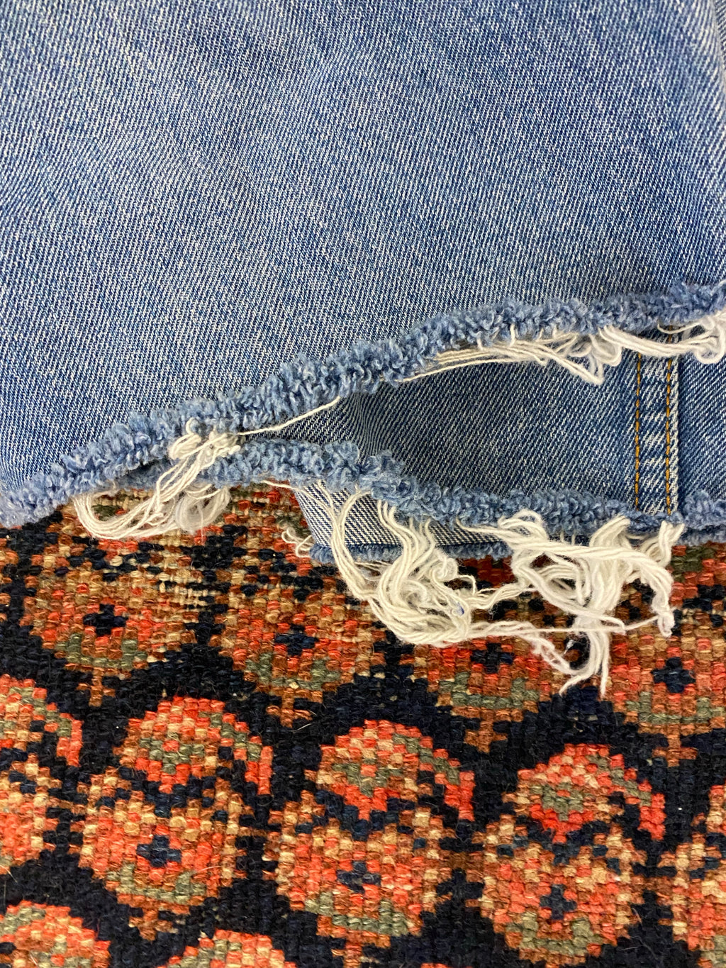 Vintage High Waisted Denim Frayed Shorts - 28in