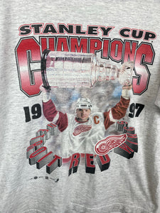 1997 Detroit Red Wings t shirt