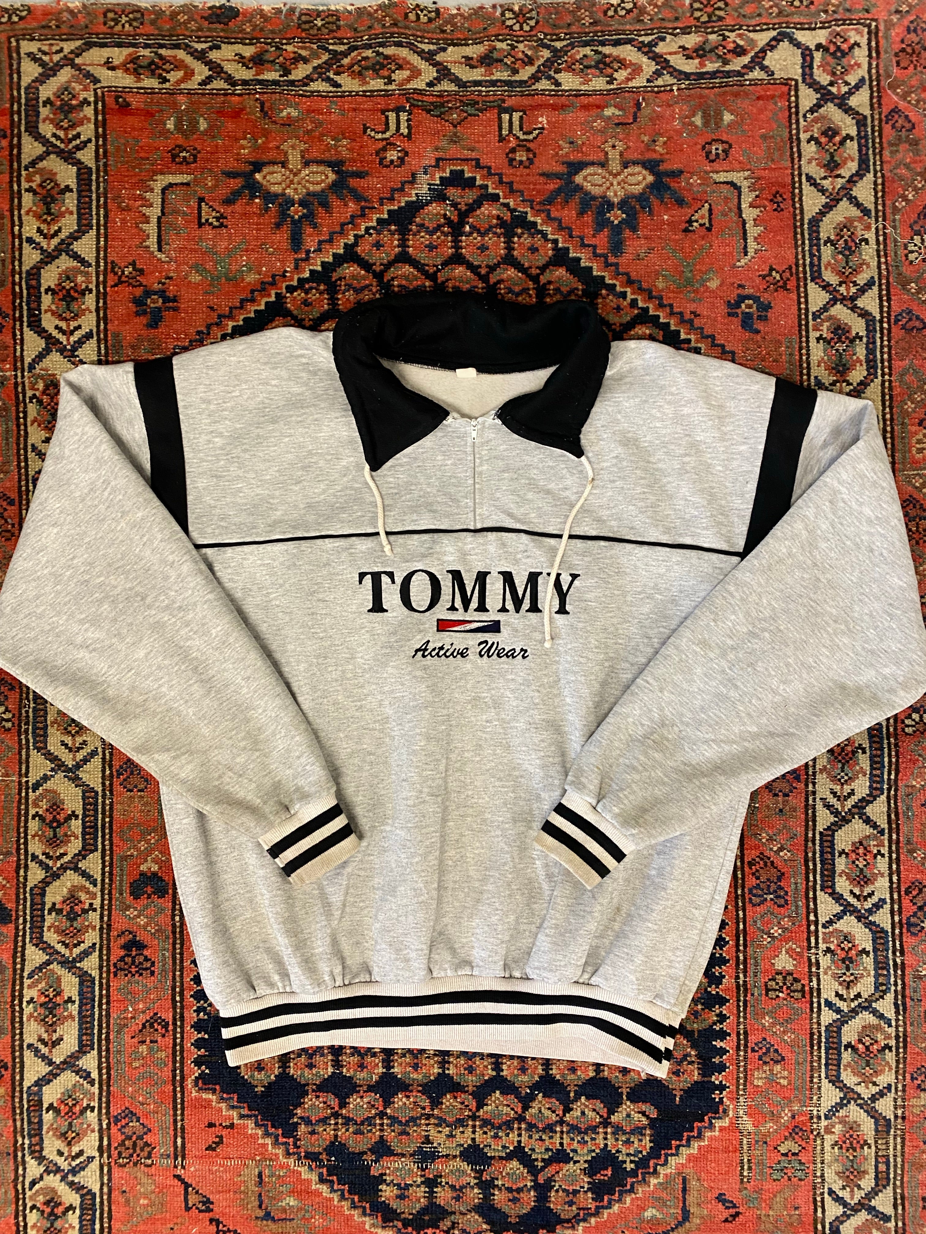 Vintage Tommy Hilfiger Quarter Zip Crewneck - L