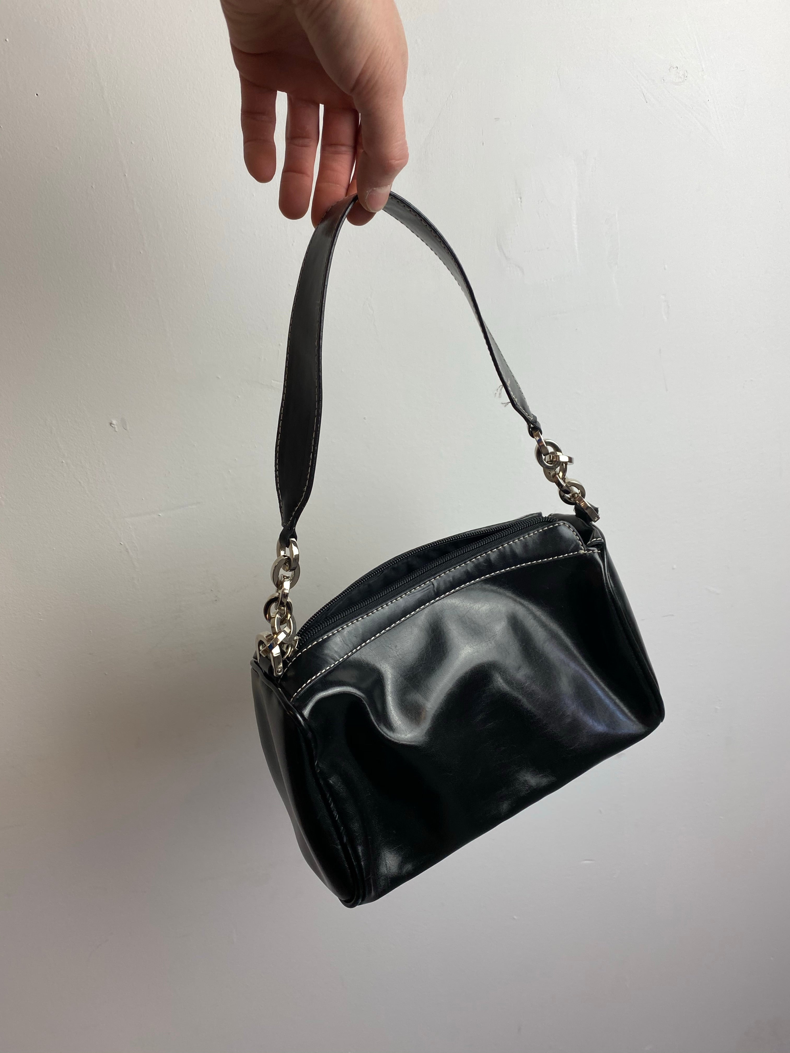 Contrast stitch bag