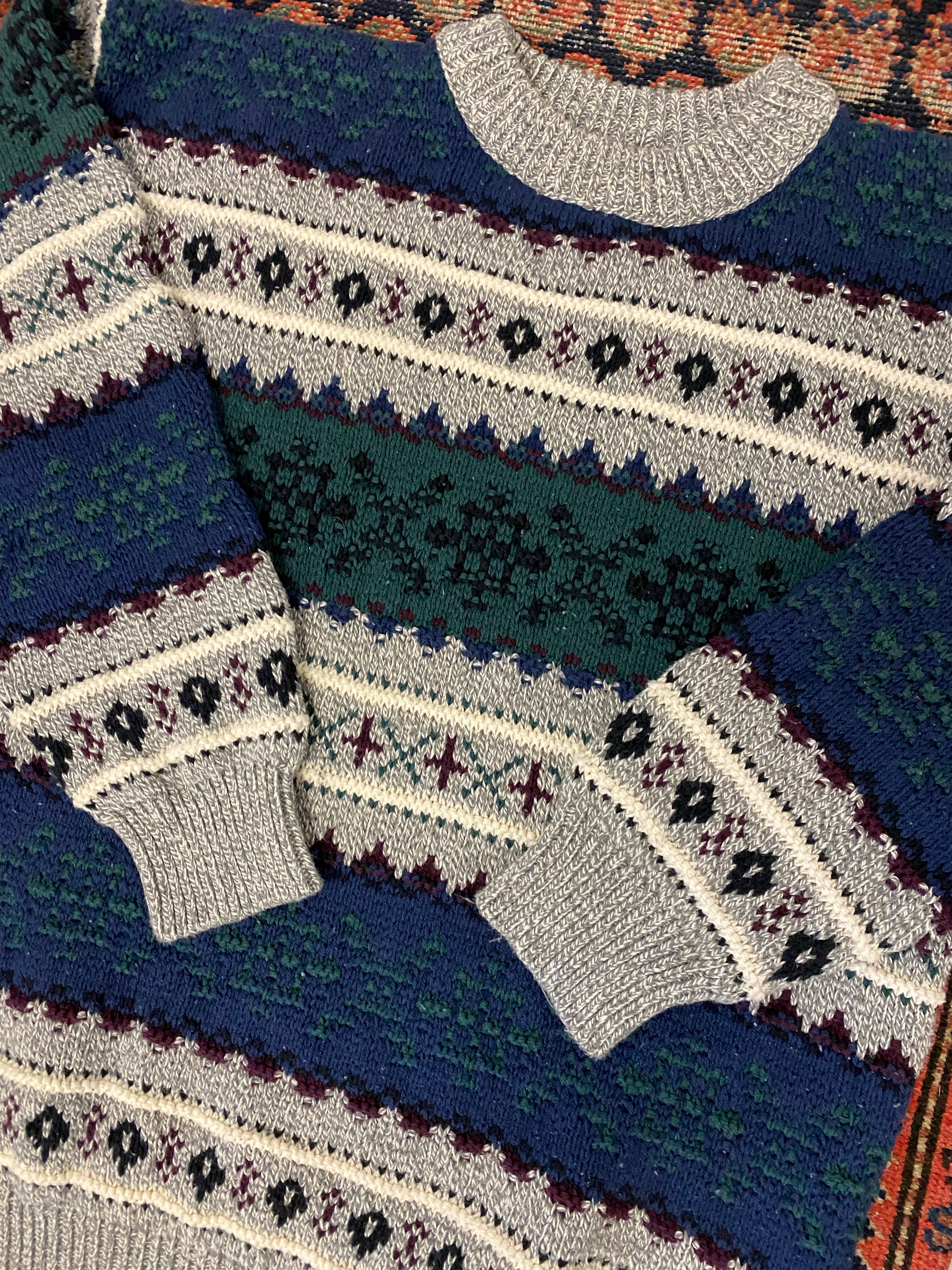 Vintage Patterned Knit Sweater - L
