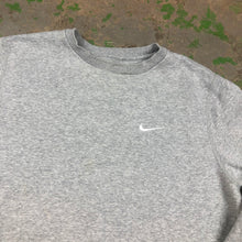 Load image into Gallery viewer, 2000s Nike Crewneck