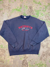 Load image into Gallery viewer, Embroidered patriots crewneck
