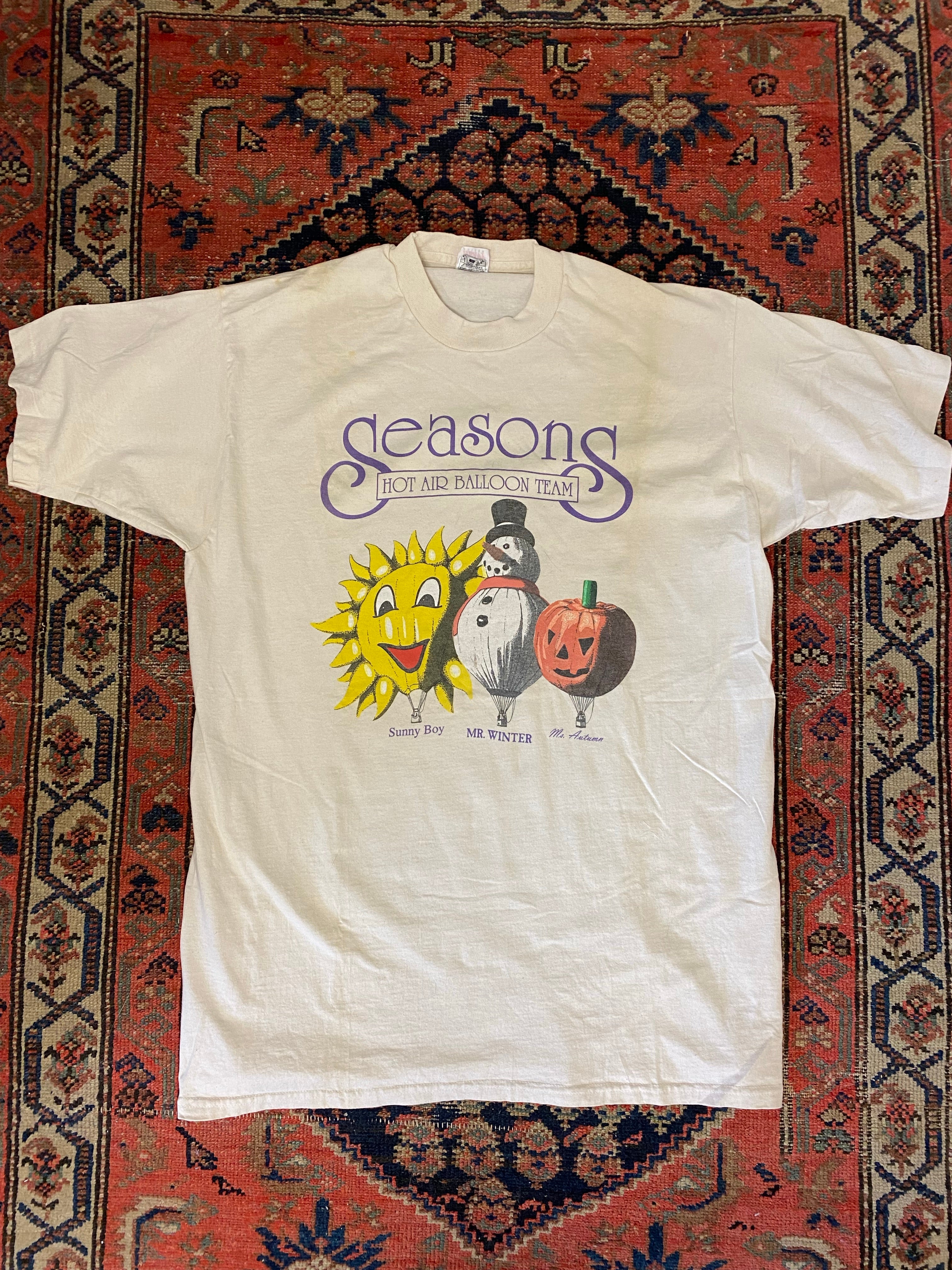 Vintage Seasons Hot Air Balloons T Shirt - XL
