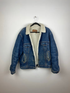 90s Sherpa lined denim jacket