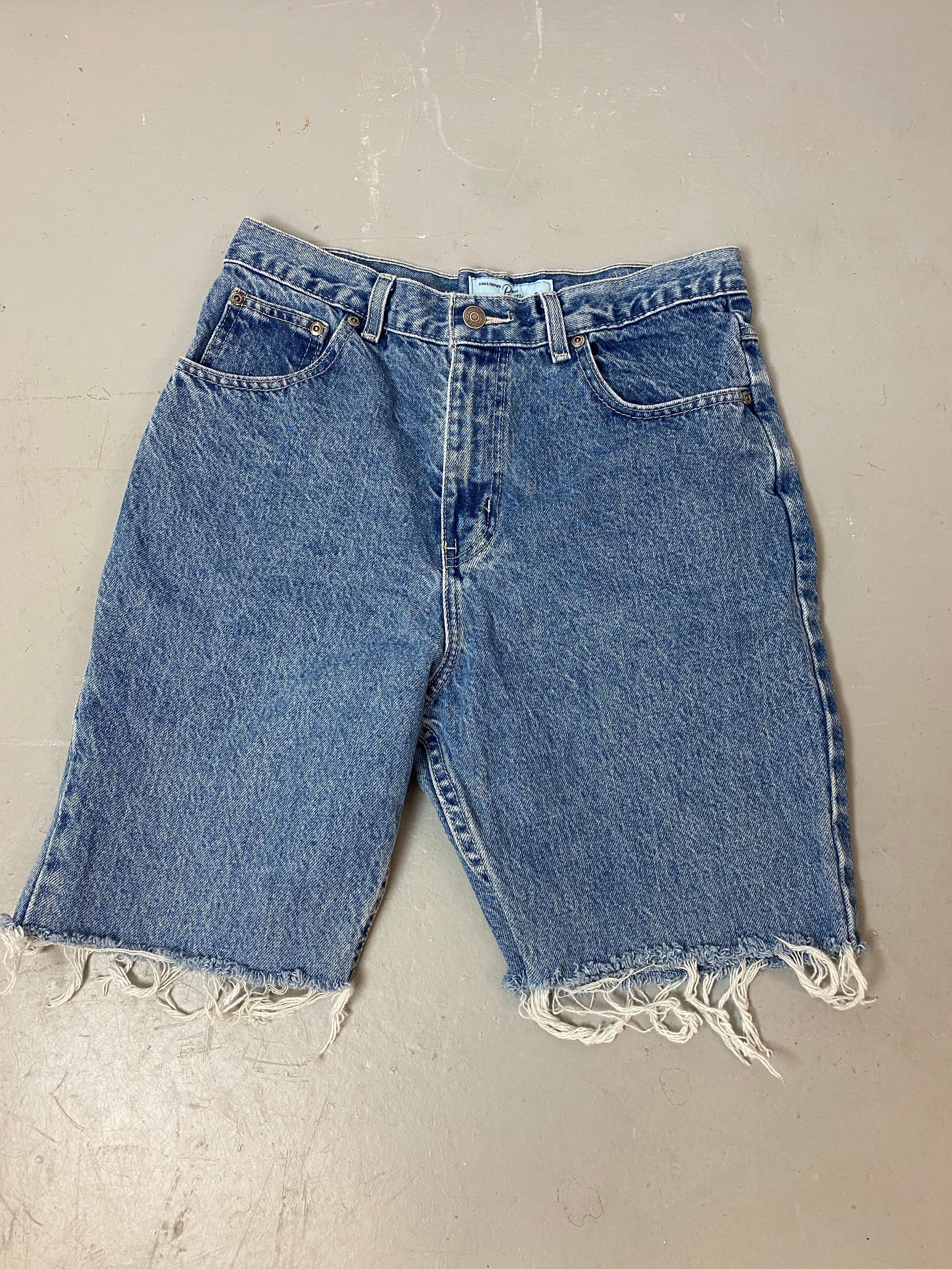 90s High Waisted Frayed Denim Shorts - 30in
