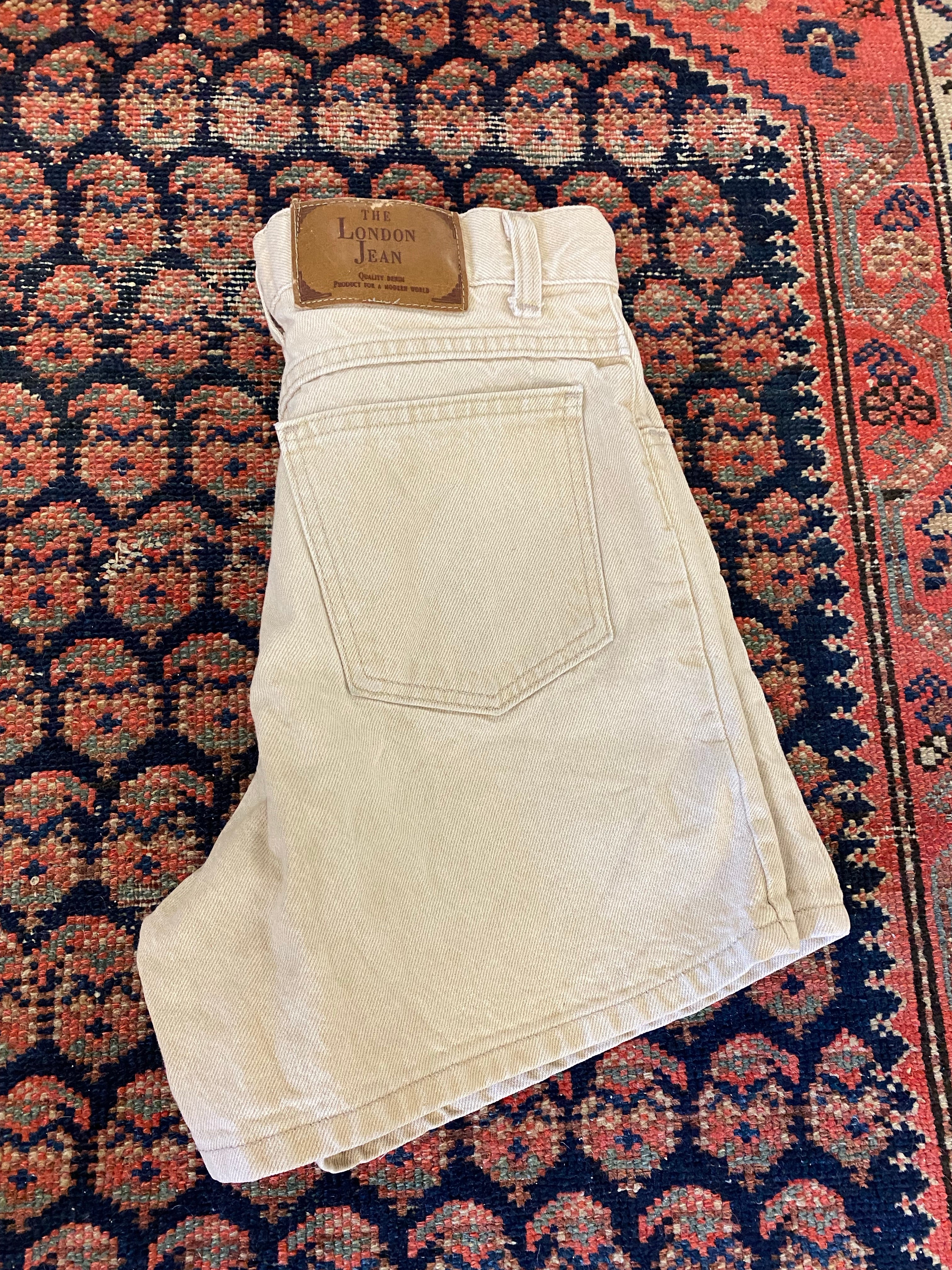 Vintage Tanned High Waisted Hemmed Shorts - 27in