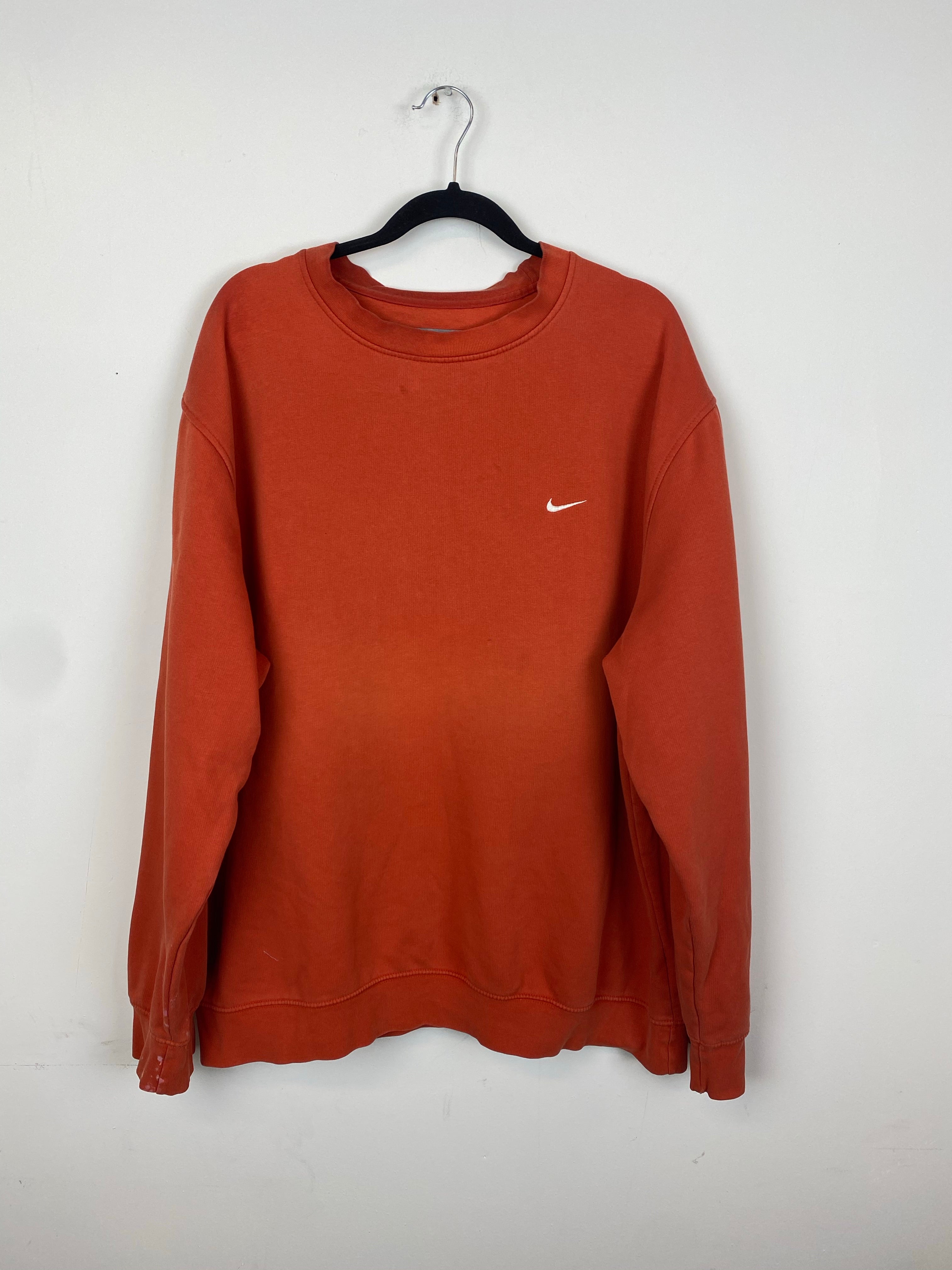 vintage orange nike sweatshirt