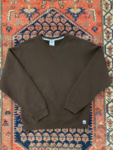 Load image into Gallery viewer, Vintage Brown Russel Crewneck - XS/S