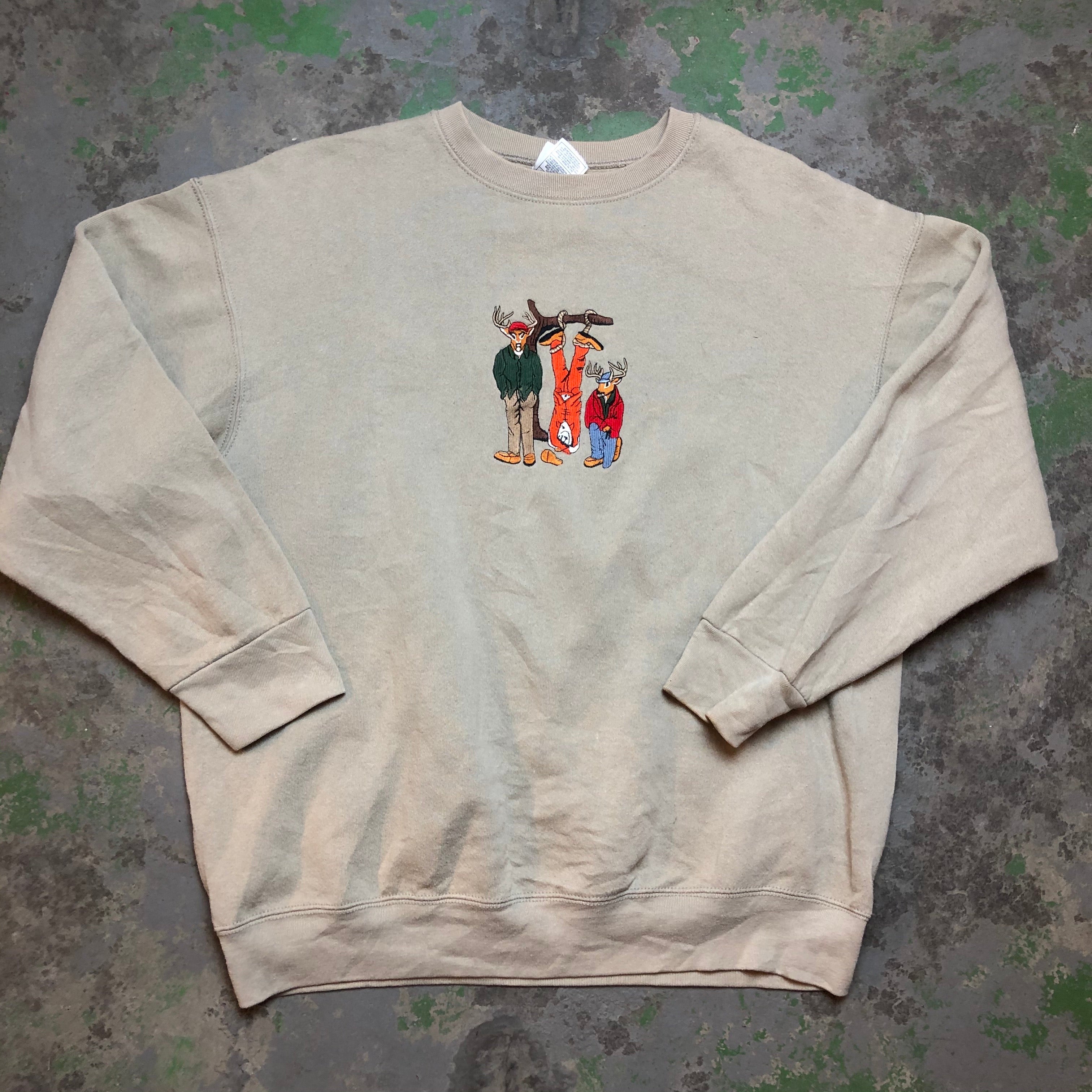 Embroidered Crewneck