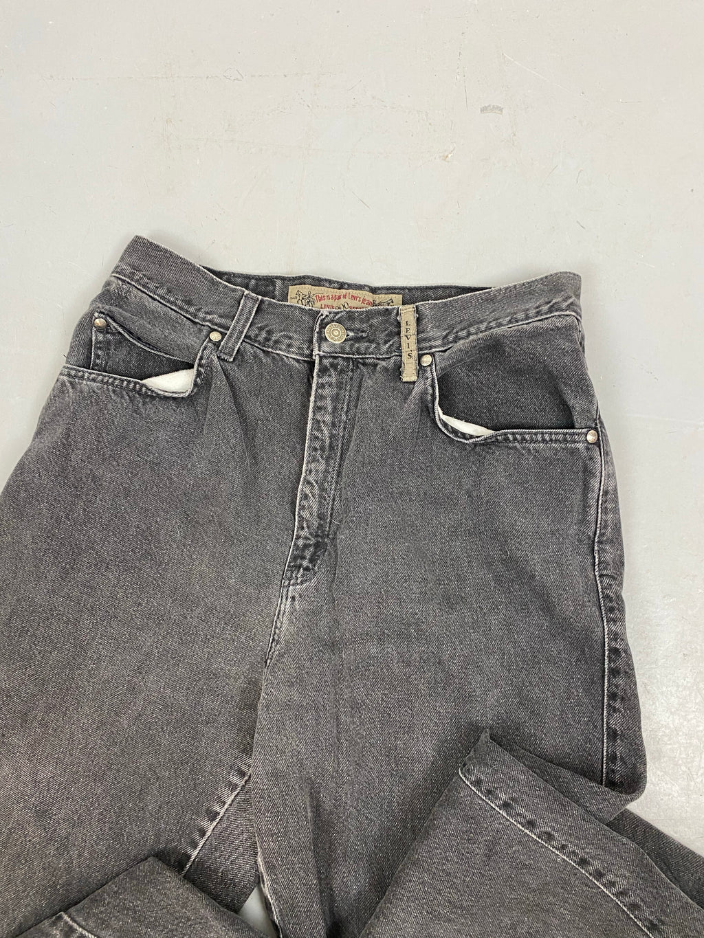 Faded high waisted carrot fit Levi’s