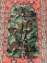 Load image into Gallery viewer, 90s Camo Military Pants - 29-32IN/W