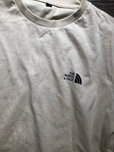 Load image into Gallery viewer, North face T Shirt