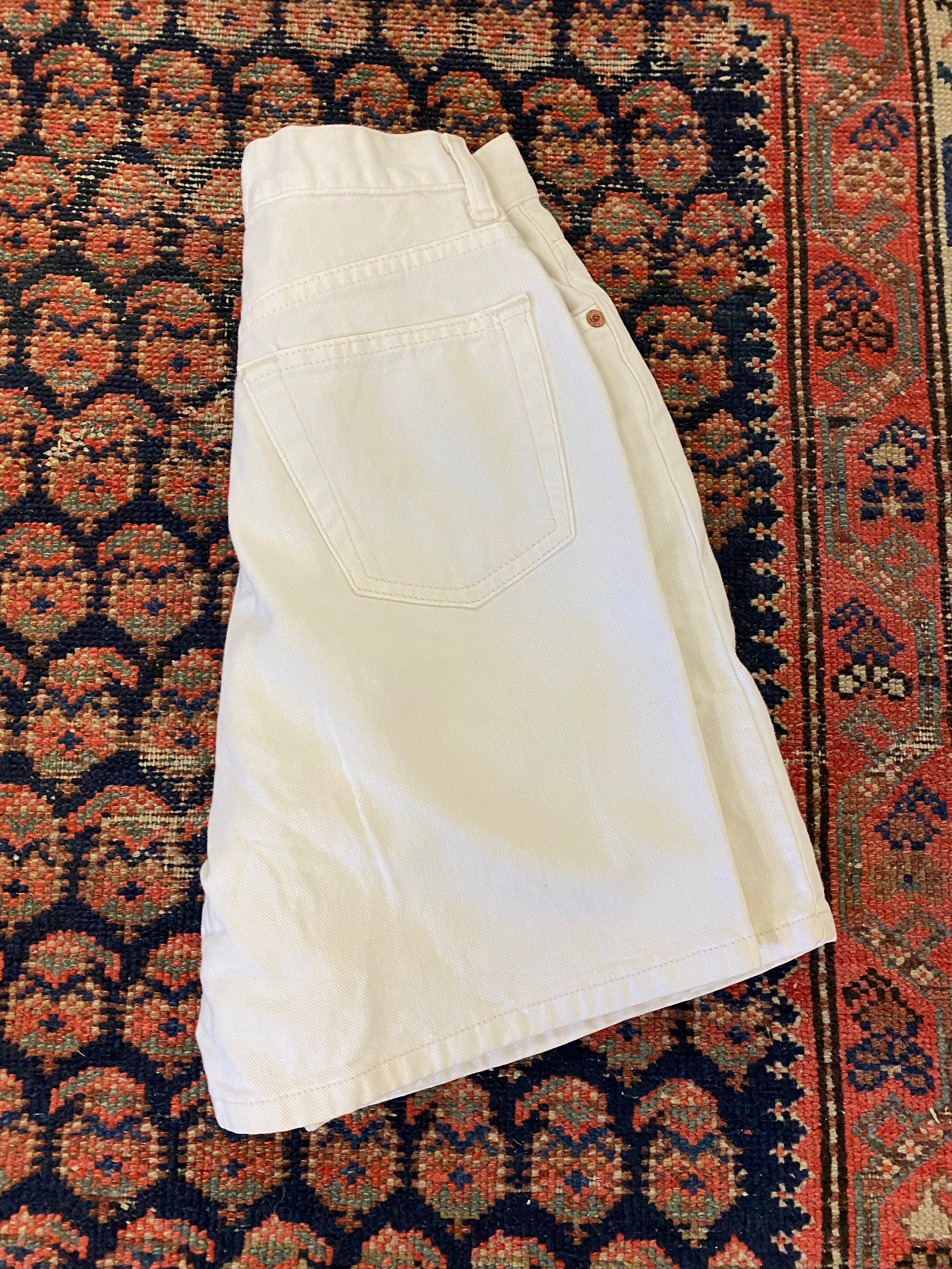 90s High Waisted Gap Denim Shorts - 24in