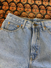 Load image into Gallery viewer, 90s Mewnics High Waisted Hemmed Denim Shorts - 28in