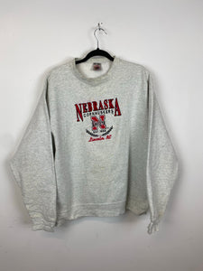 90s Embroidered Nebraska crewneck - L