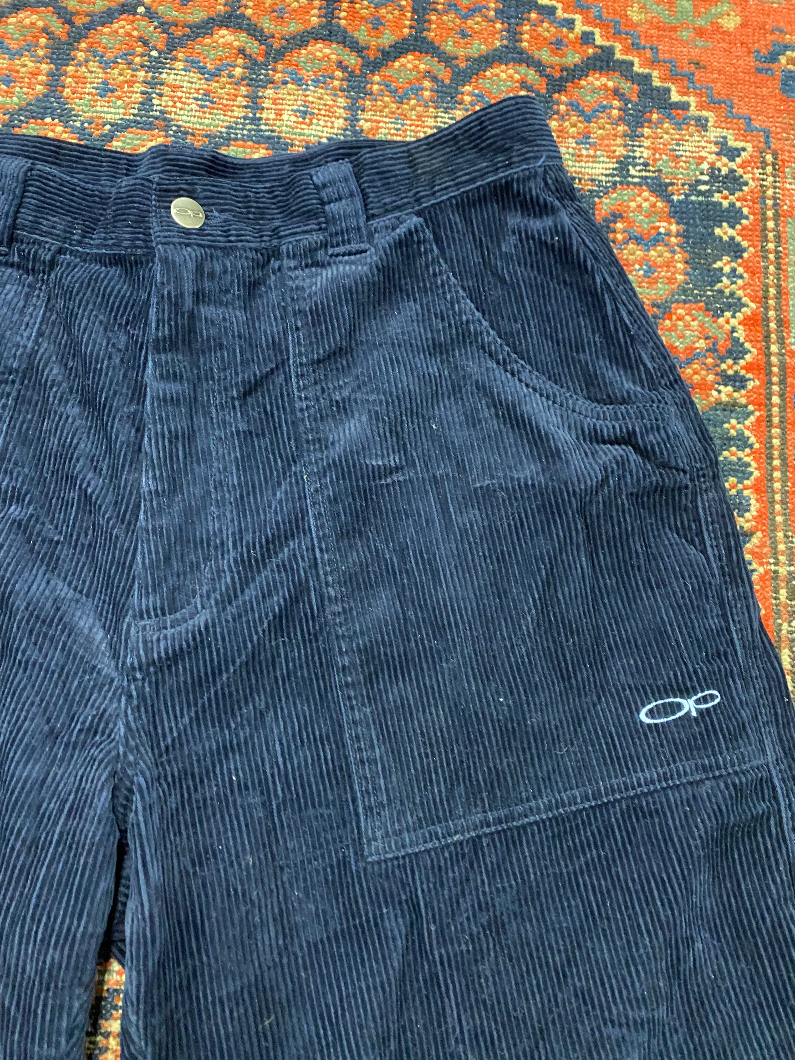 Vintage Corduroy OP Shorts - 32IN/W