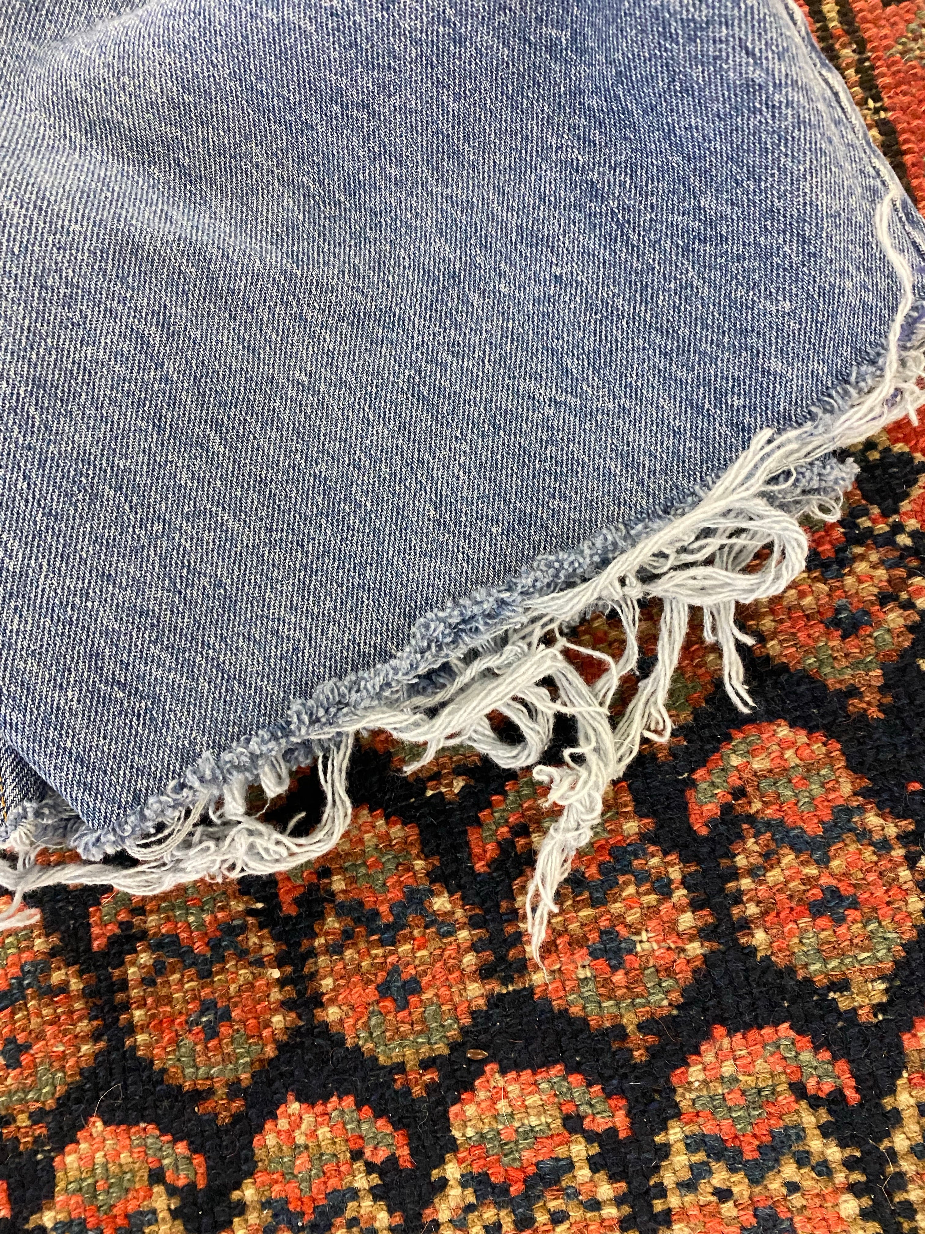 Vintage Arizona Frayed High Waisted Denim Shorts - 25in