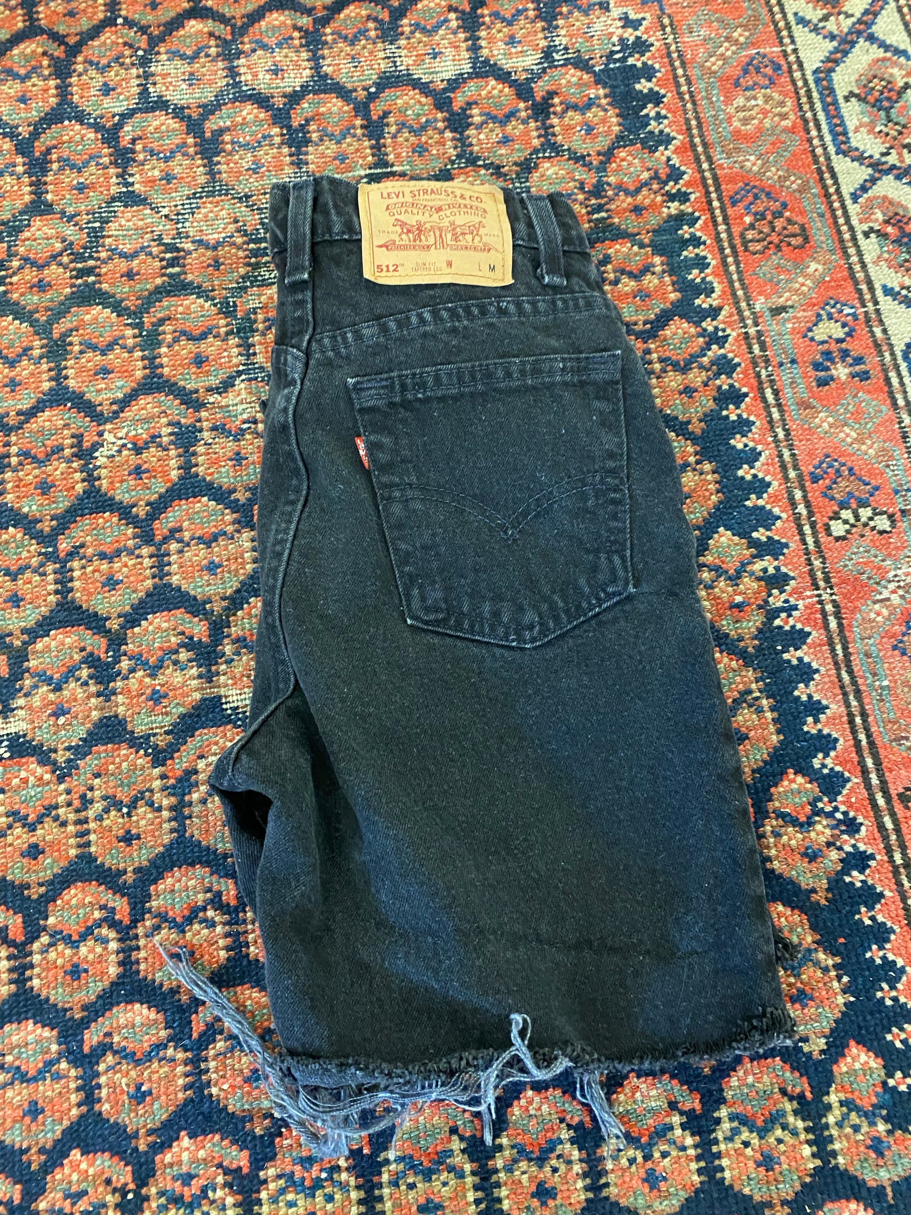 90s High Waisted Levi’s Frayed Denim Shorts - 25in