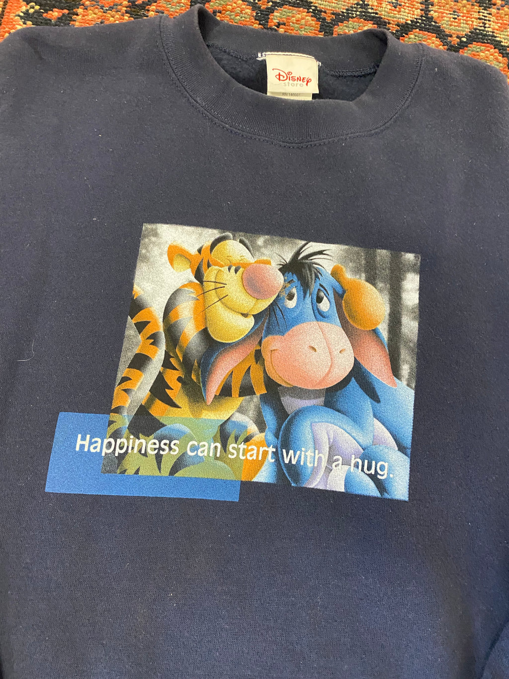 90s ‘Happiness Starts With A Hug’ Disney Crewneck - L