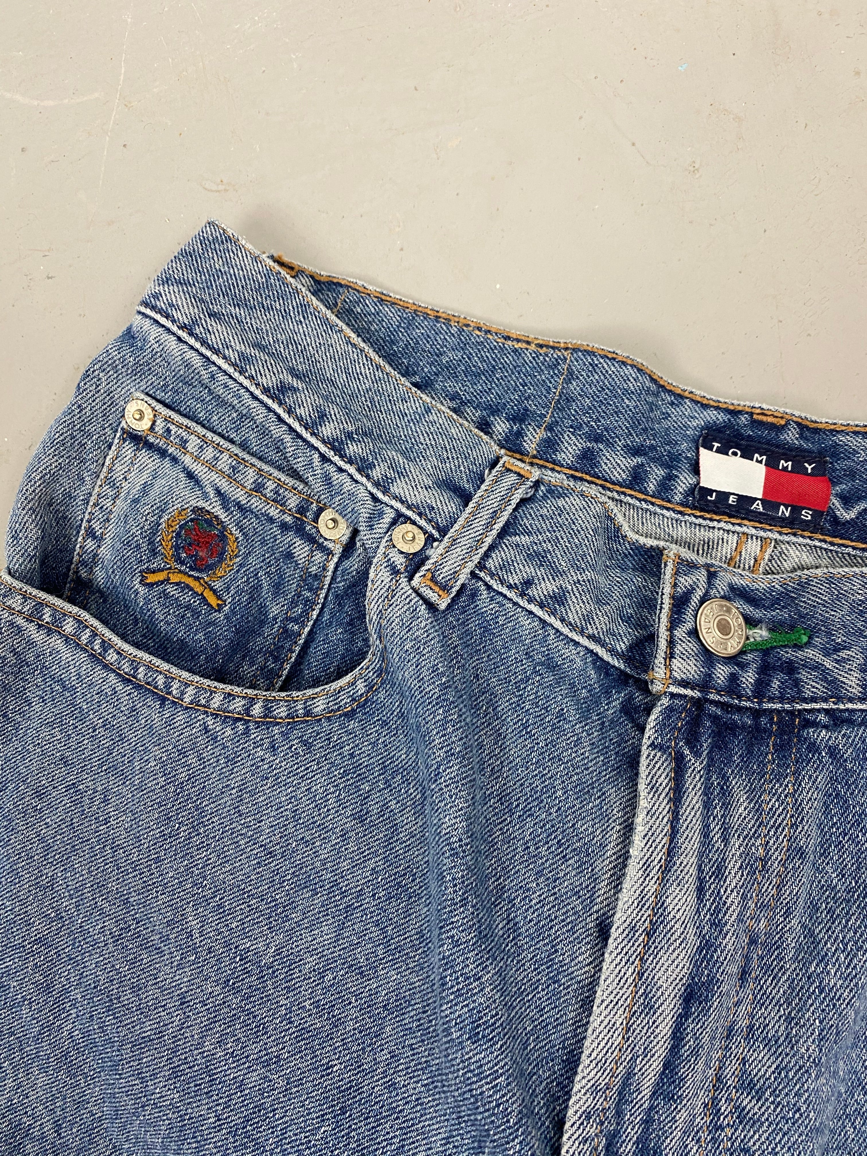 90s high waisted frayed denim Tommy shorts - 31in