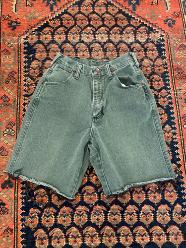 90s Wrangler High Waisted Frayed Denim Shorts - 24in