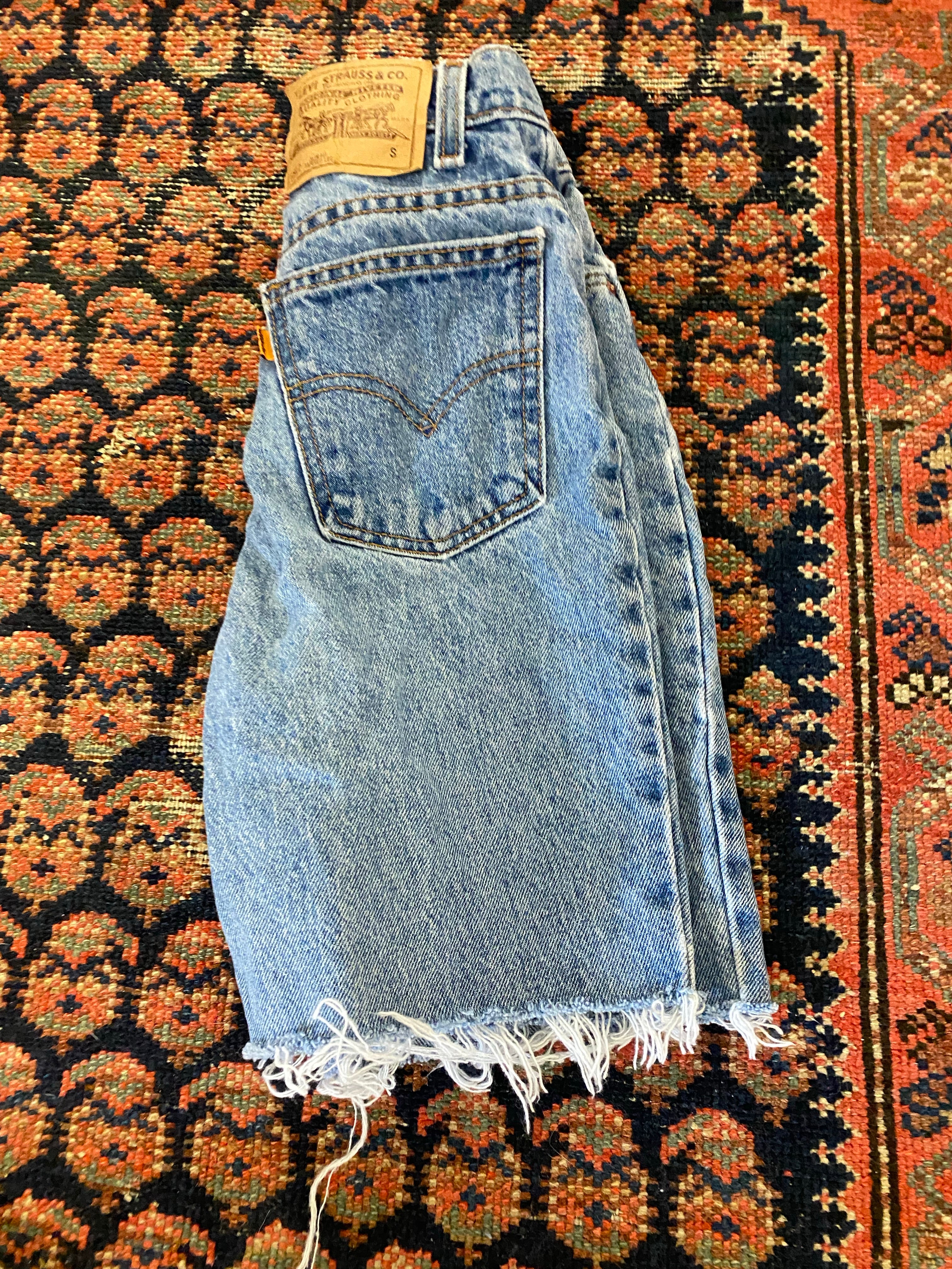 Vintage Orange Tab Levis Denim Shorts - 24in