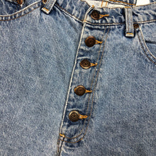 Load image into Gallery viewer, Vintage Authentic denim shorts
