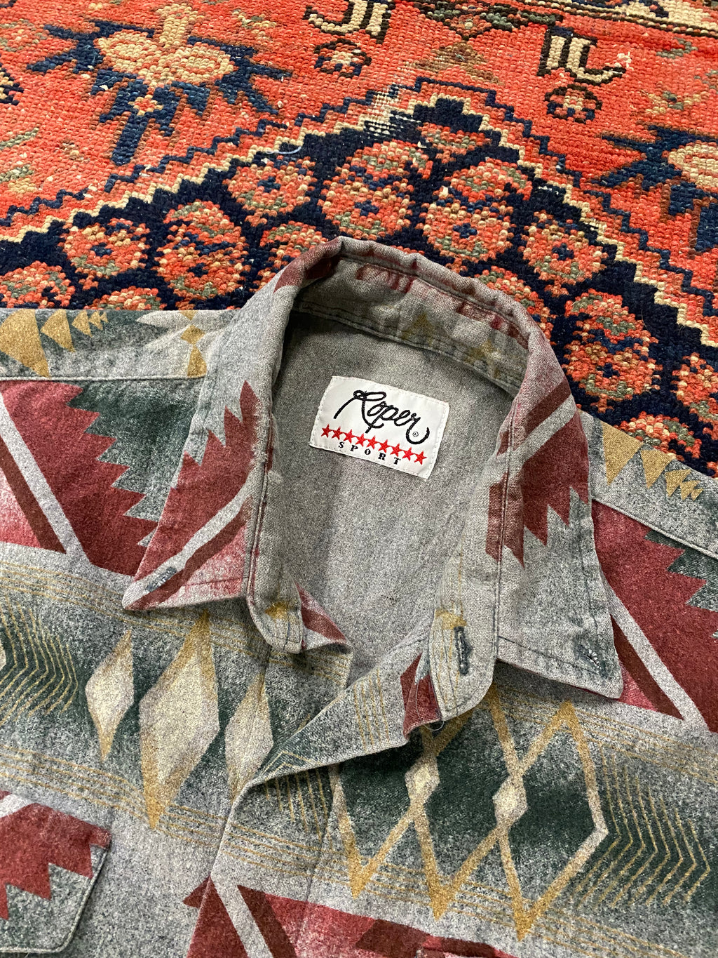 Vintage Patterned Button Up Shirt - L