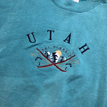 Load image into Gallery viewer, Embroidered Utah ski classic Crewneck