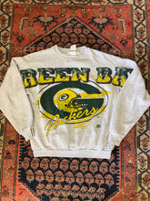 Load image into Gallery viewer, Vintage Green Bay Packers Football Crewneck - XS