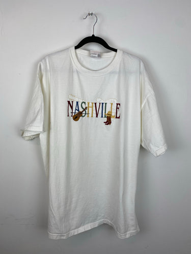 Vintage Embroidered Nashville T shirt - L