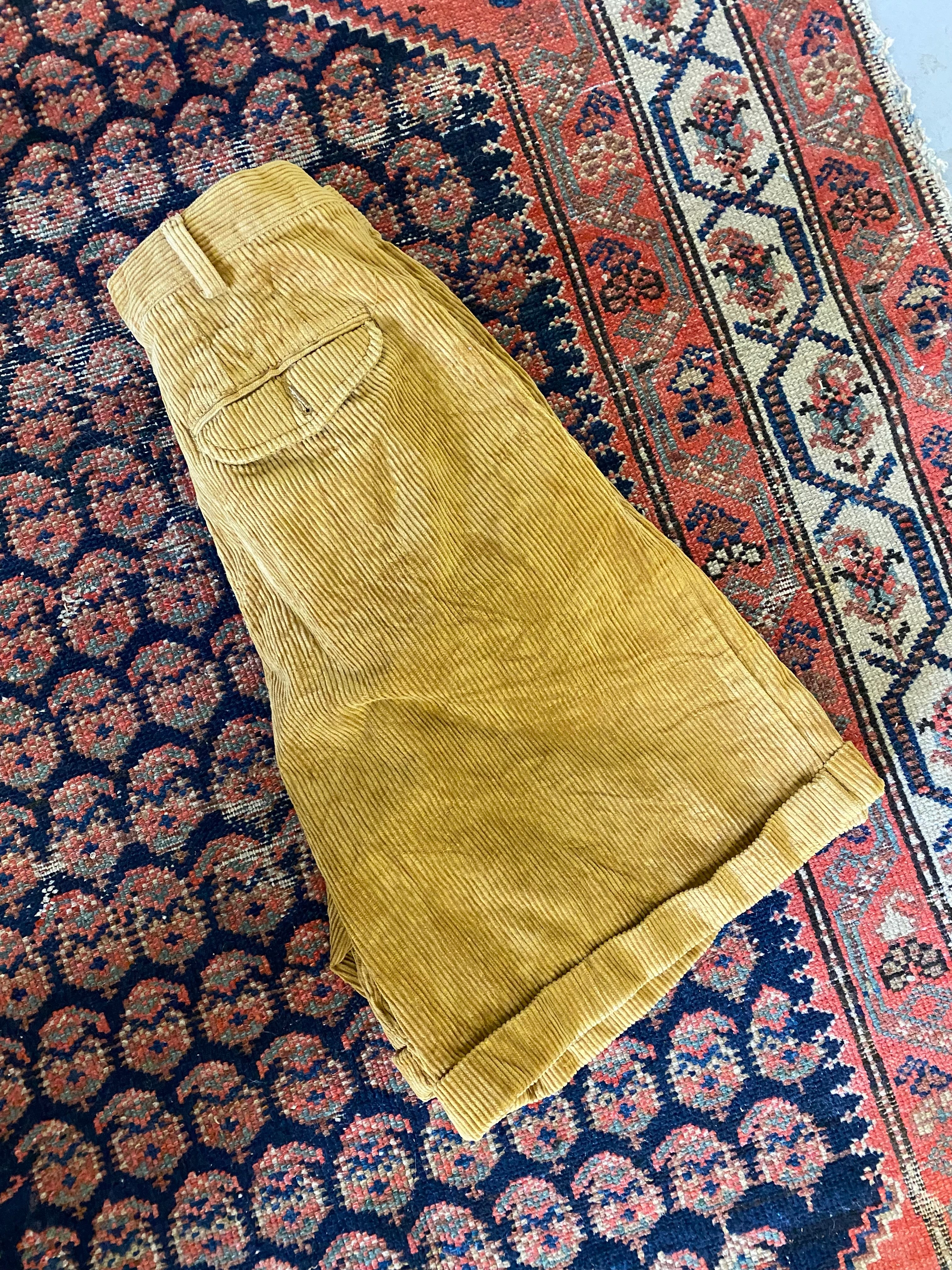 Vintage High Waisted Corduroy Cuffed Shorts - 28in
