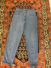Load image into Gallery viewer, Vintage Purple/Clay Coloured High Waisted Denim Jeans - 28in