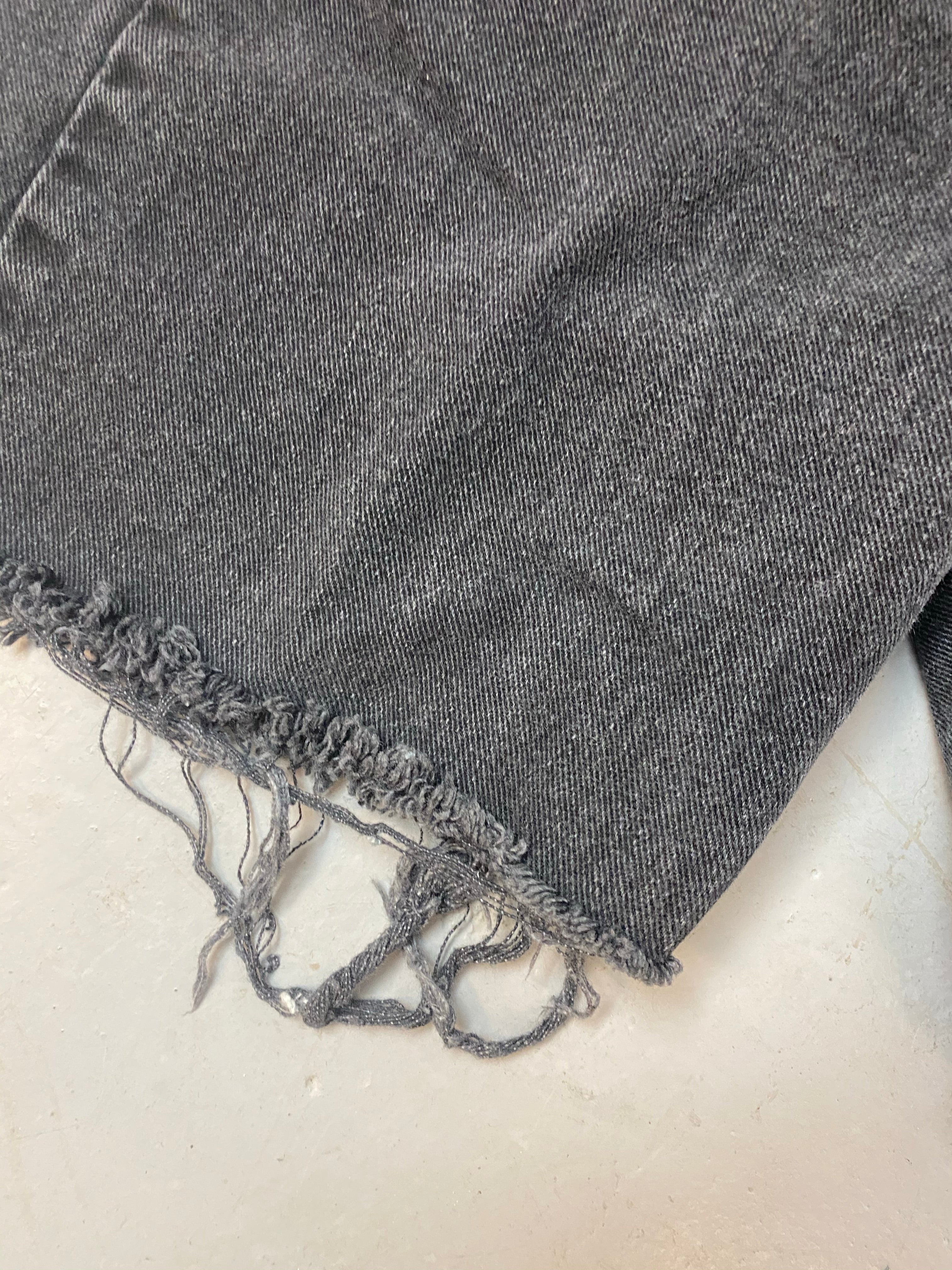 Vintage High Waisted Rider Frayed Denim Shorts - 31in