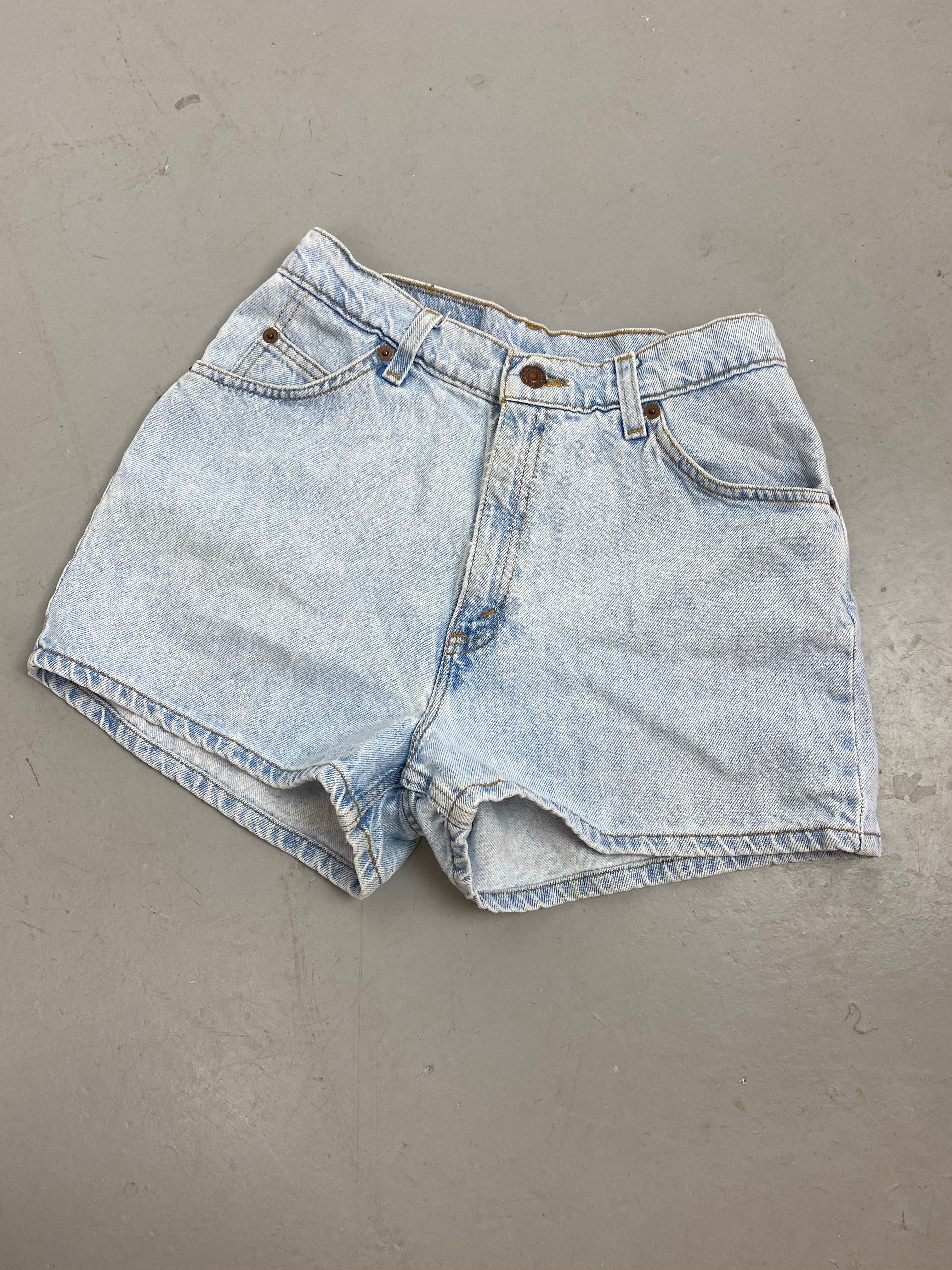 90s orange tab Levi’s denim high waisted shorts