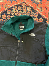 Load image into Gallery viewer, VINTAGE GREEN NORTH FACE DENALI FLEECE - LARGE