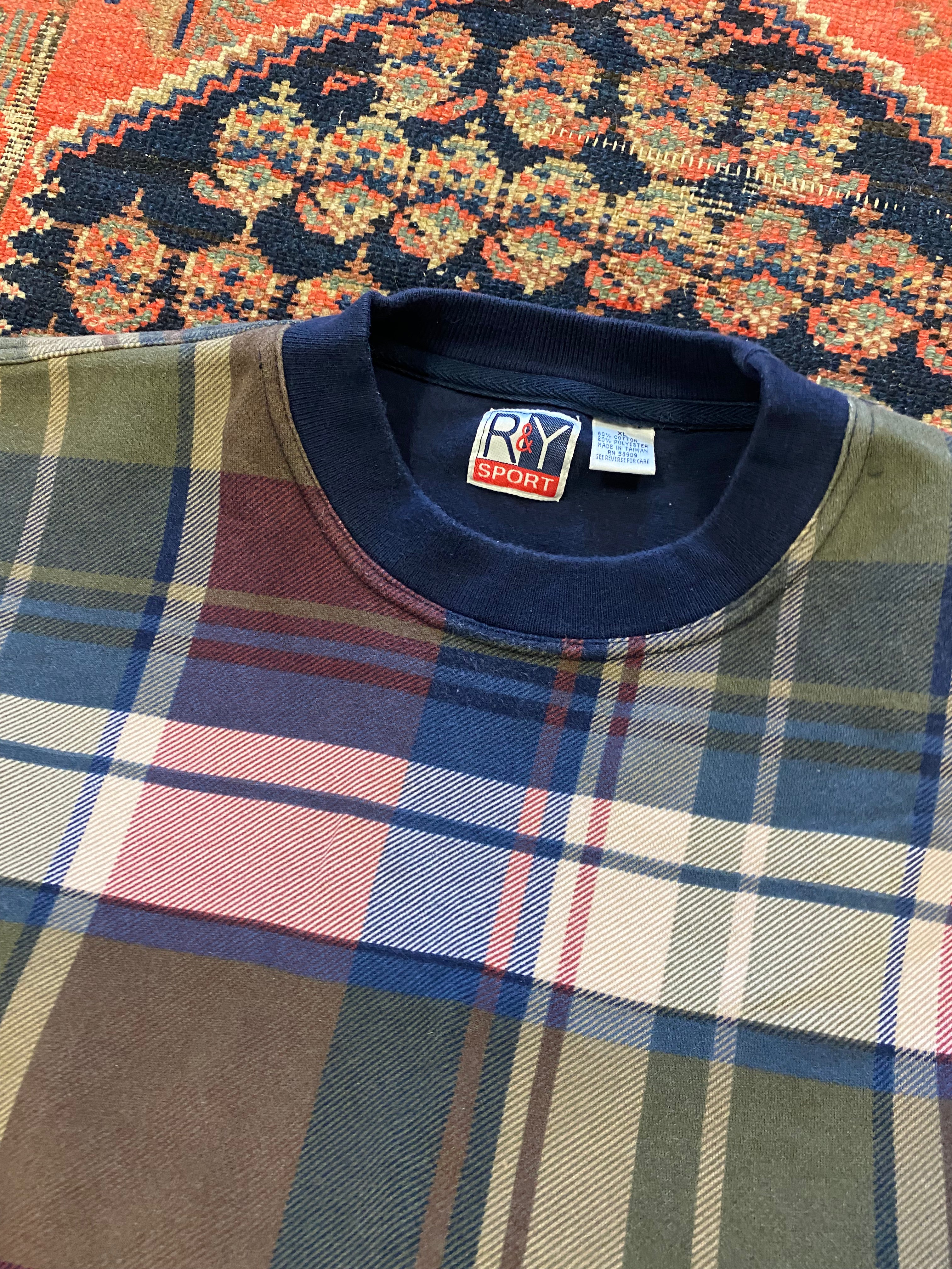 Vintage plaid Crewneck - M