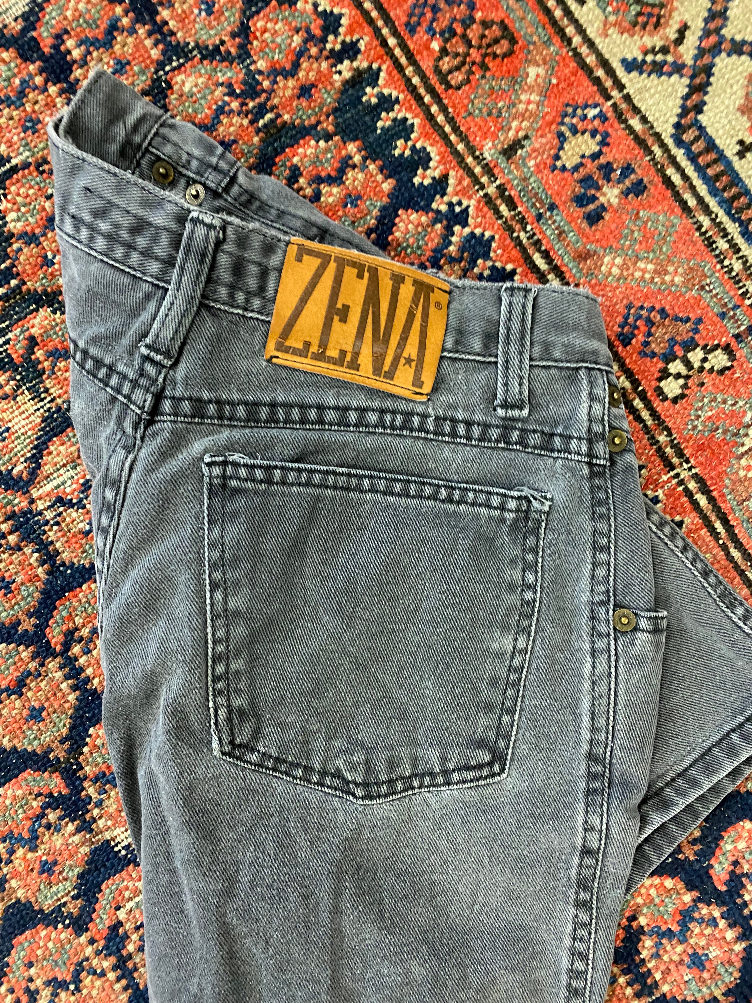 Vintage Stone Wash High Waisted Shorts - 27IN/W