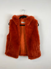 Load image into Gallery viewer, 90s fuzzy hooded vest - women’s M